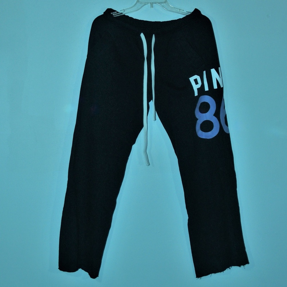 Victoria’s Secret lounge sweatpants